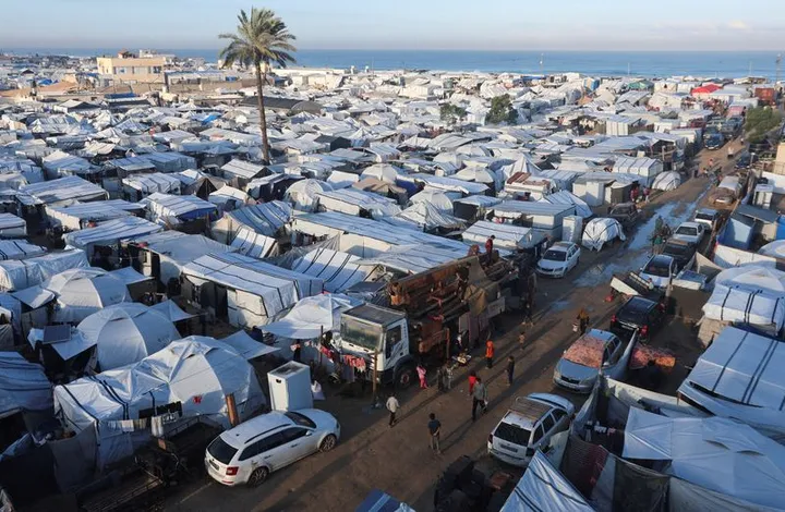 Gaza es un “abismo creado por el ser humano”, dice ONU, mientras lluvias destrozan miles de tiendas