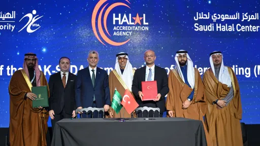 إسطنبول.. توقيع مذكرة تفاهم بين تركيا والسعودية للتعاون في مجال المنتجات الحلال