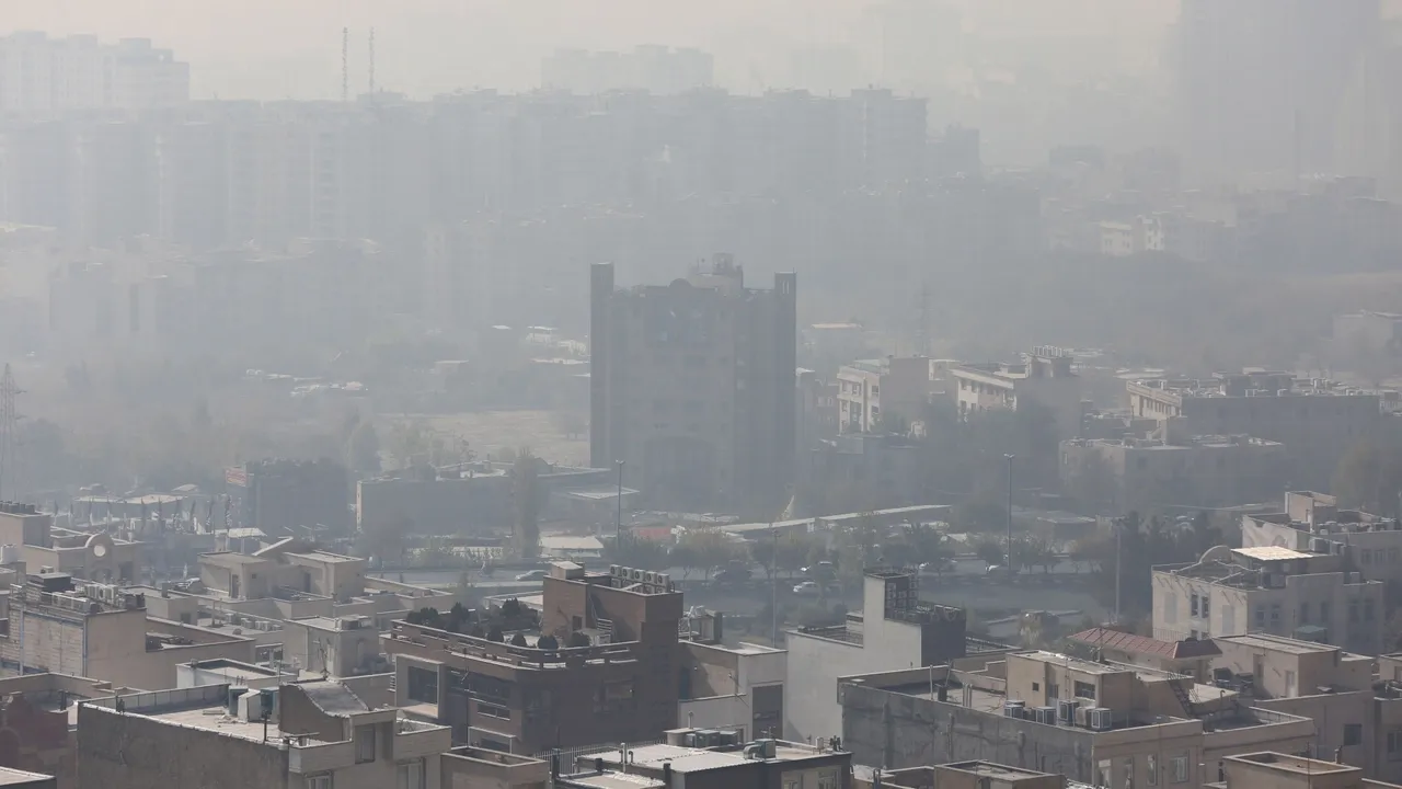 گزارش یکی از دانشگاه‌های ایران: سالانه ۵۴ هزار مرگ منتسب به آلودگی هوا در ایران