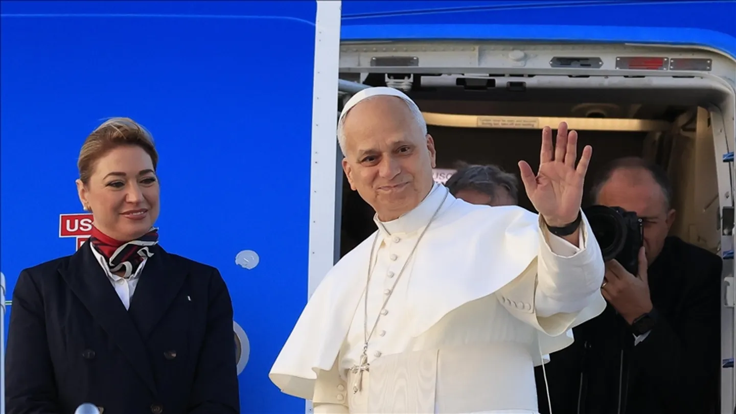 Папата Лав XIV отпатува за Туркије во прва странска посета