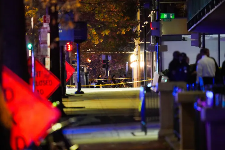 بعد الهجوم قرب البيت الأبيض.. واشنطن توقف النظر بطلبات الهجرة للمواطنين الأفغان