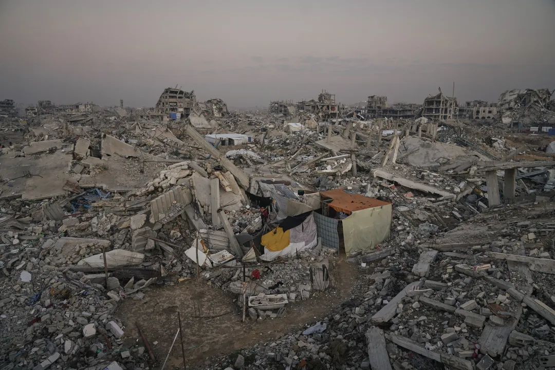 Cientos de palestinos reciben entrenamiento en Egipto para una futura fuerza policial en Gaza