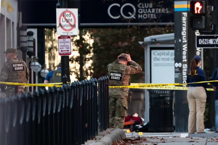 Afghan-born suspect held after shooting of two National Guard members near White House