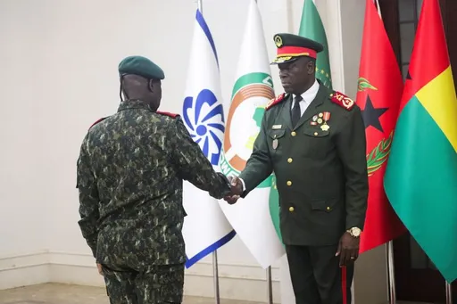 Bissau: l'assemblée de transition vote une modification de la Constitution