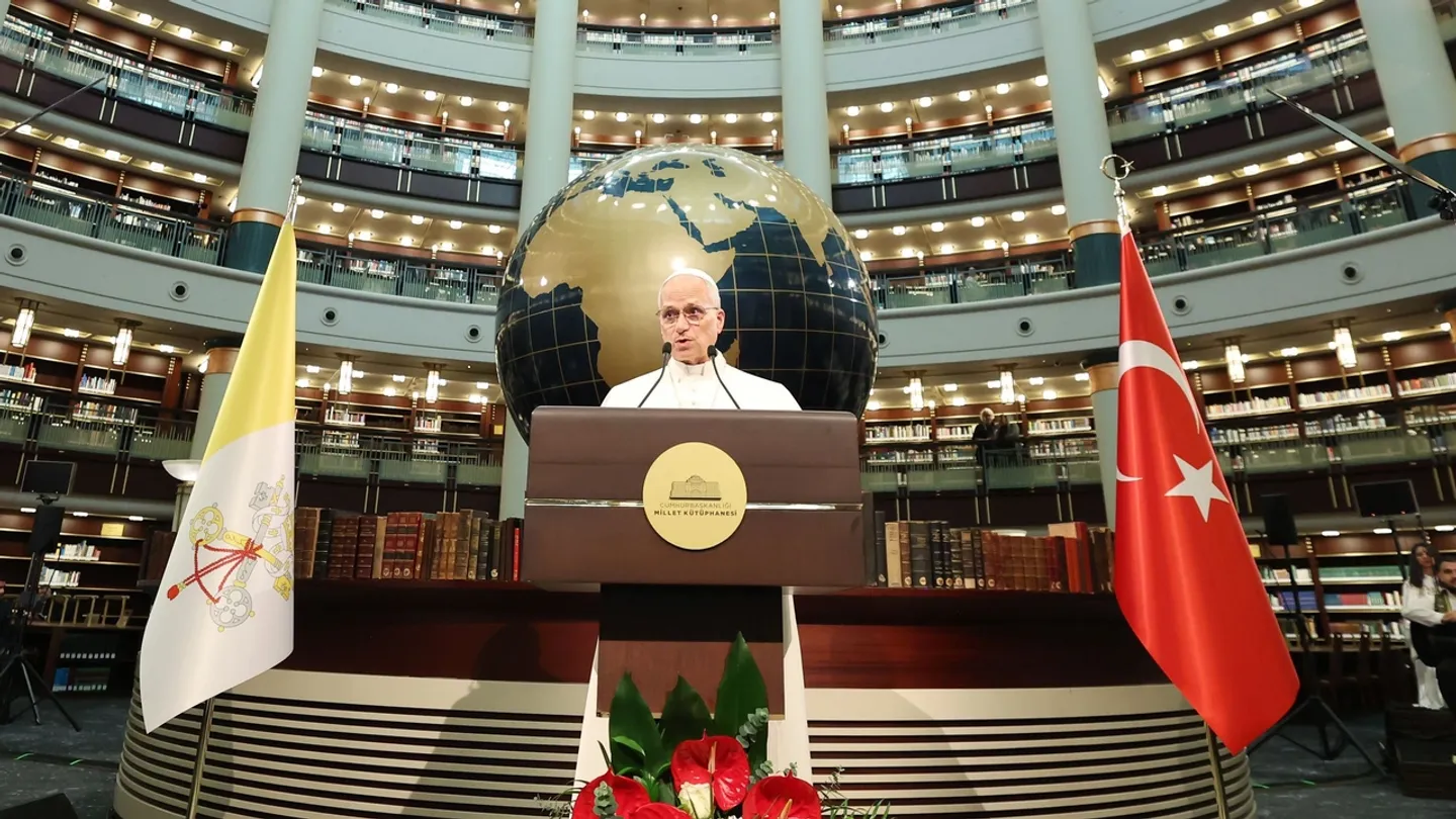 رئيس الفاتيكان: تركيا تتمتع بمكانة مرموقة دولياً ونحن بحاجة إلى أشخاص يعززون الحوار في العالم