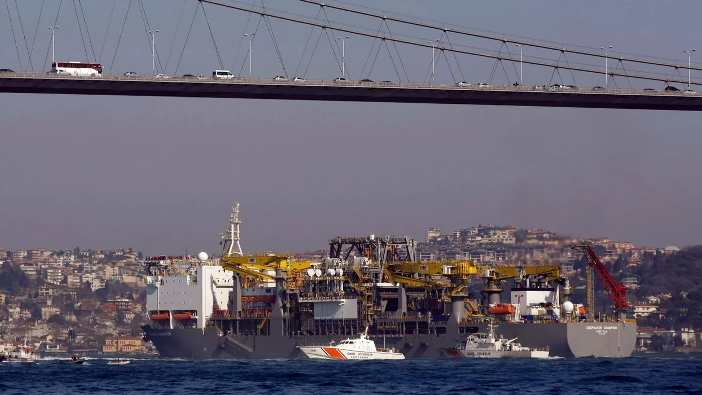 Türkiye vai formalizar um acordo de exploração energética com o Paquistão