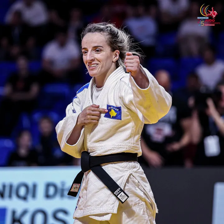 Xhudistja Distria Krasniqi rrëmben medaljen e bronztë në Grand Slam 2025