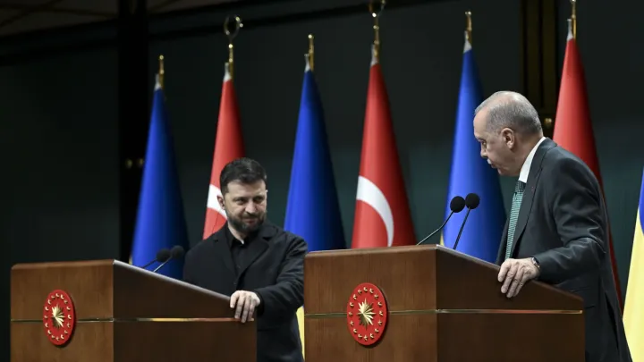 Türkiye: Cessar-fogo Rússia-Ucrânia é necessário antes de qualquer negociação sobre envio de tropas