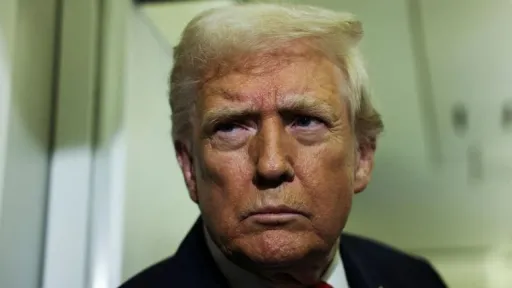 Трамп Венесуэлада "баңгизат аткезчилигине" каршы кургактагы операцияны жарыялады