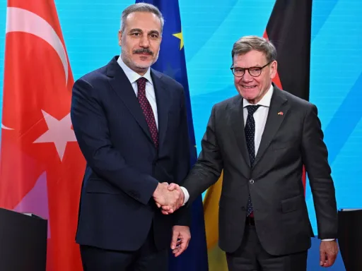 “Törkiyä belän yaqın xezmättäşlek başqarırğa kiräk”