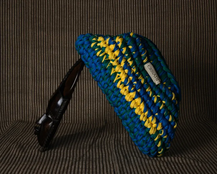 Célia Cesari, des doigts de fée pour une dose de luxe dans la mode africaine