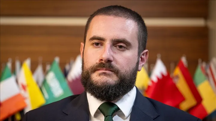 Ministar u Vladi Srbije Zukorlić poručio da se diskriminacija žena sa hidžabom hitno mora prekinuti