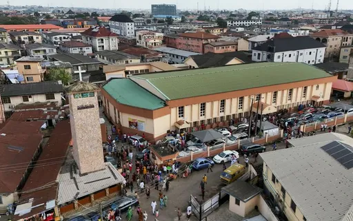 Трамп може воено да интервенира во Нигерија ако продолжи насилството врз христијаните