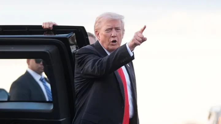 D.Tramp: "N.Maduronun hakimiyyəti bitmək üzrədir"