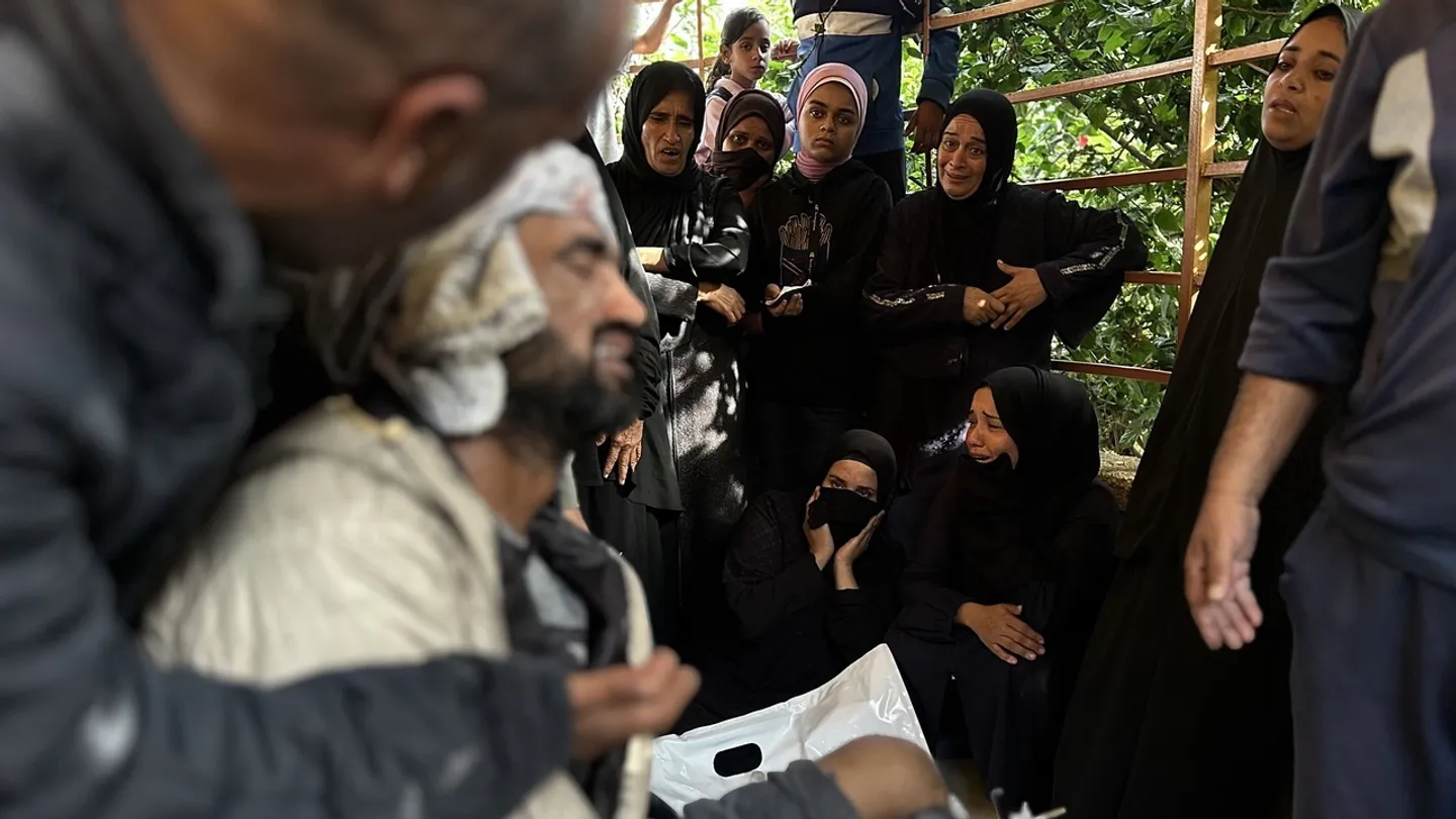 Número de mortos em Gaza ultrapassa 70.000 enquanto Israel continua a violar o cessar-fogo