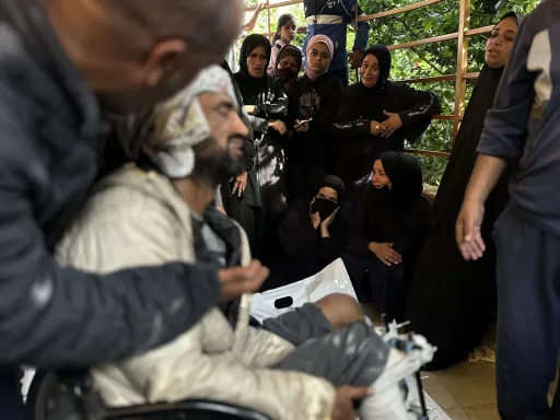 Número de mortos em Gaza ultrapassa 70.000 enquanto Israel continua a violar o cessar-fogo