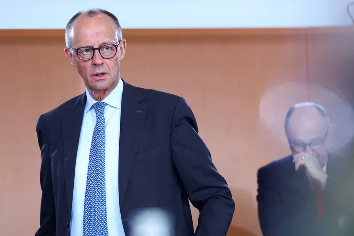 Merz îl invită pe liderul sirian în Germania pentru discuții despre economie și refugiați