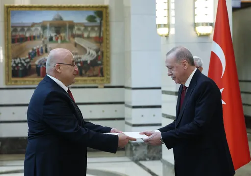 الرئيس أردوغان يتسلم أوراق اعتماد سفراء 5 دول بأنقرة
