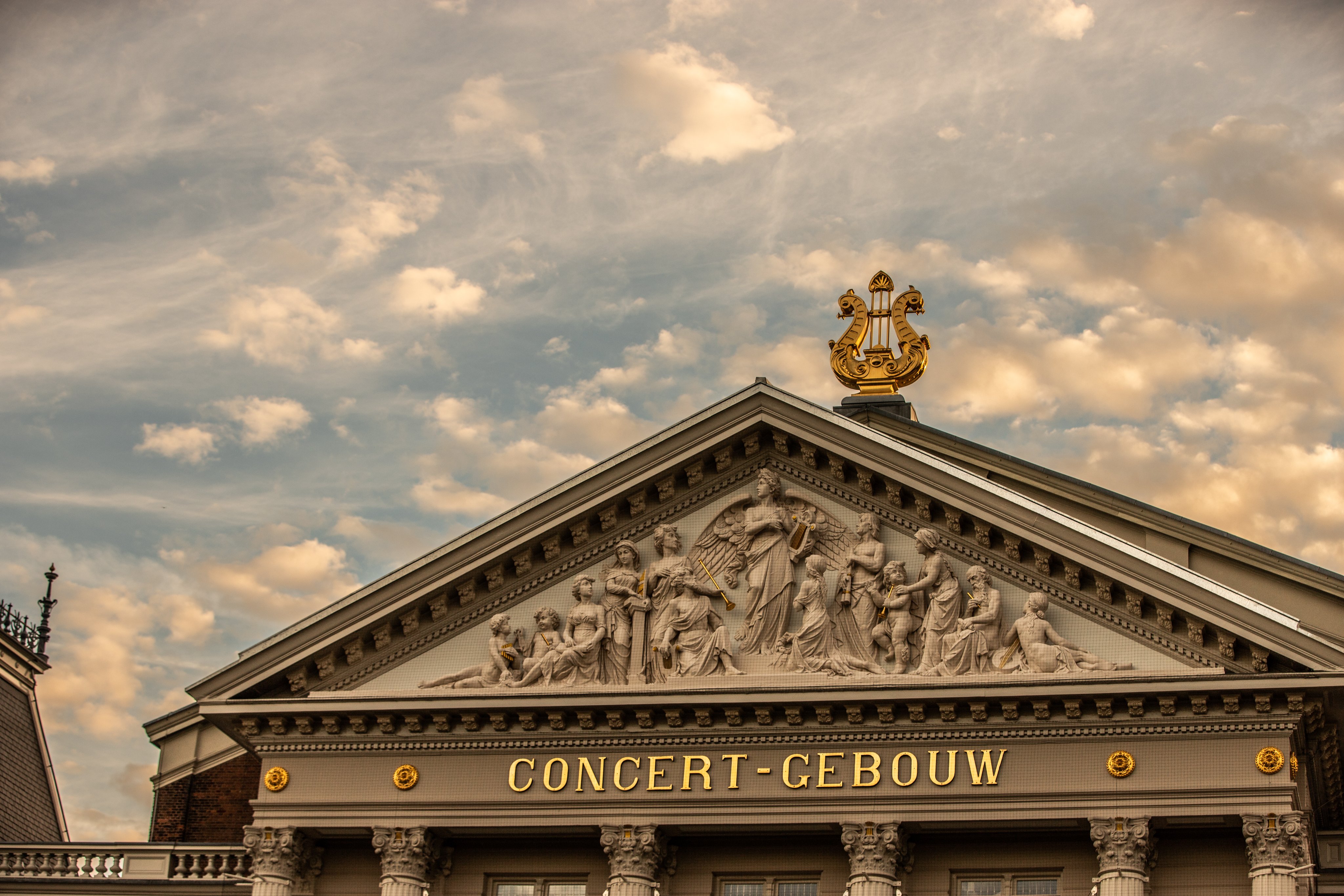 הקונצרט בוטל: אמסטרדם דוחה הופעה בהשתתפות נציג הצבא הישראלי