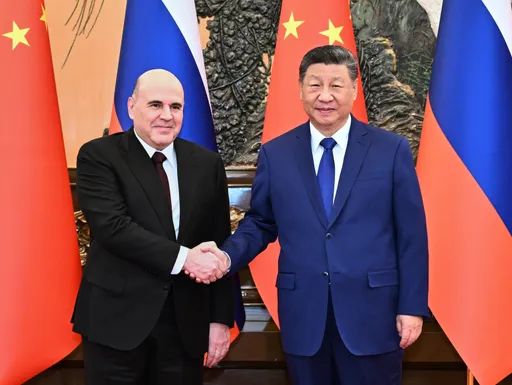 Мишустин – Џинпинг во Пекинг разговараа за инвестициите и заедничките проекти на Русија и Кина