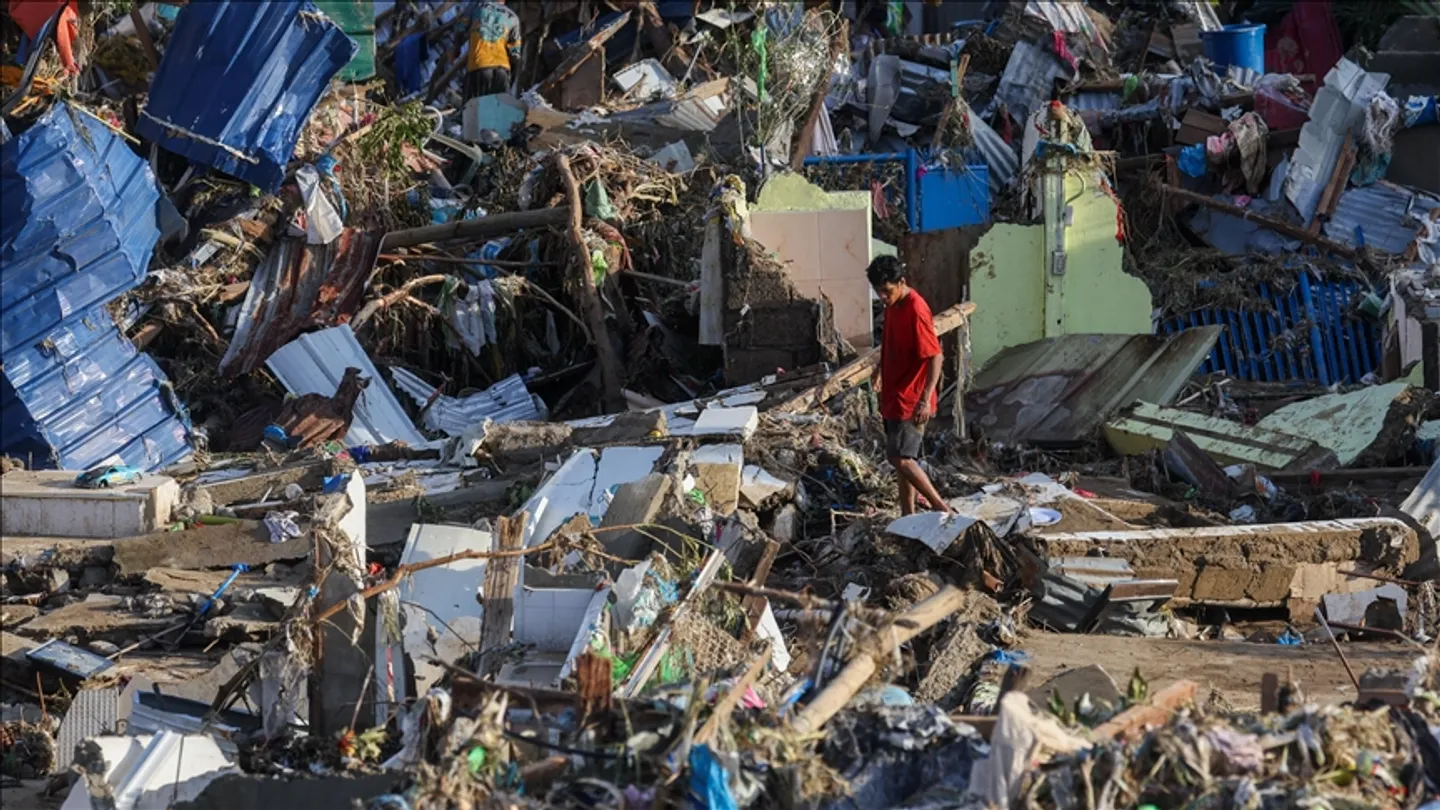 Tajfun na Filipinima usmrtio 66 ljudi, 400.000 je raseljeno, a 26 se vodi kao nestalo