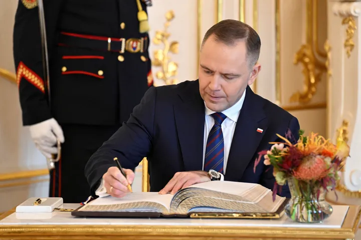 Prezydent Nawrocki: nie będzie dalszych przedłużeń wsparcia socjalnego dla Ukraińców