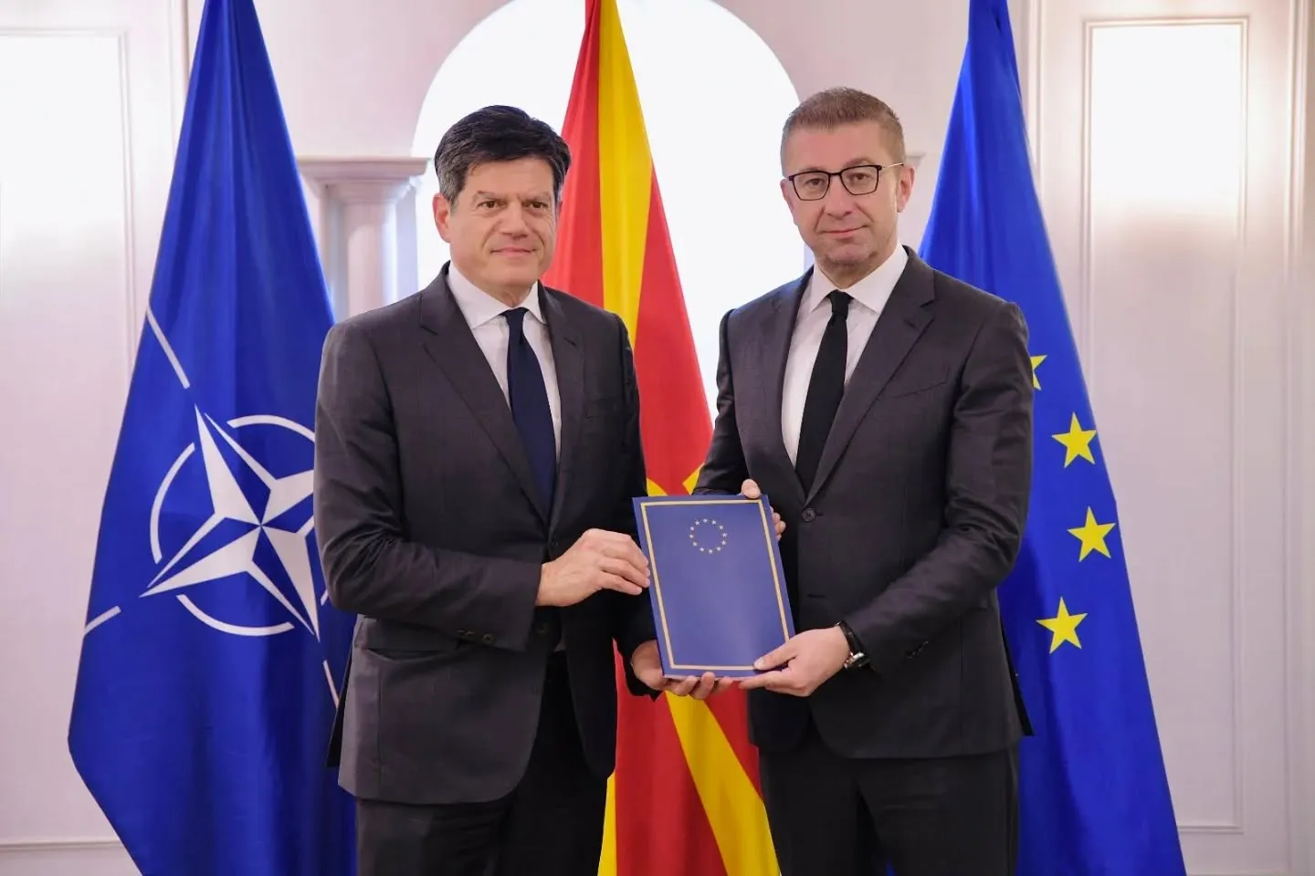 Мицкоски: Остануваме посветени на европскиот пат, но без двојни стандарди и политички притисоци