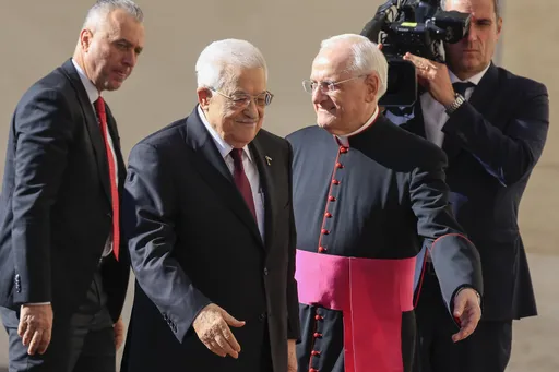 Pope reiterates urgent need for Gaza aid, two-state solution in meeting with Palestine's Abbas