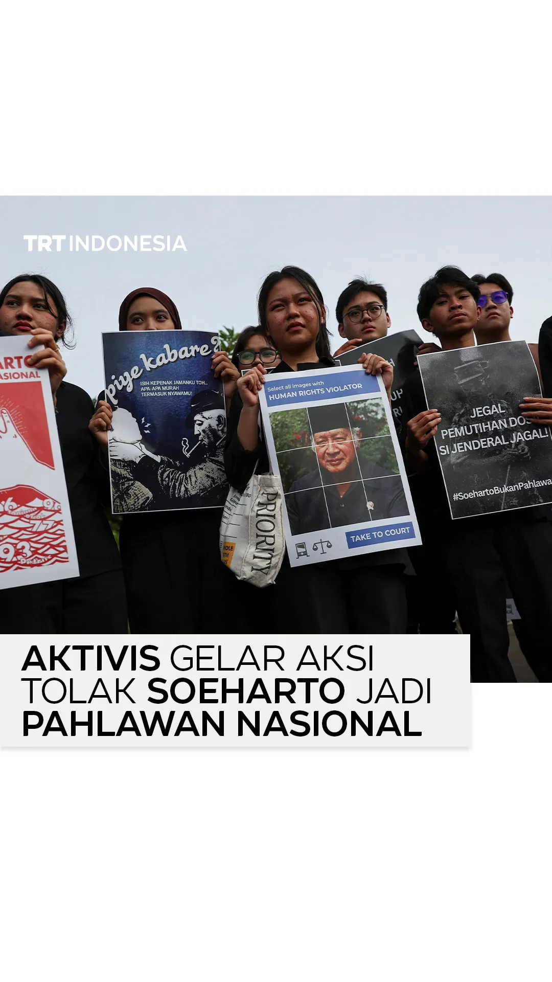 Aktivis gelar aksi tolak usulan Soeharto jadi pahlawan nasional