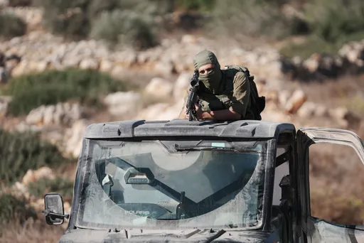 إصابات واعتقالات بالضفة الغربية والأمم المتحدة تحذر من مستوى قياسي لهجمات المستوطنين