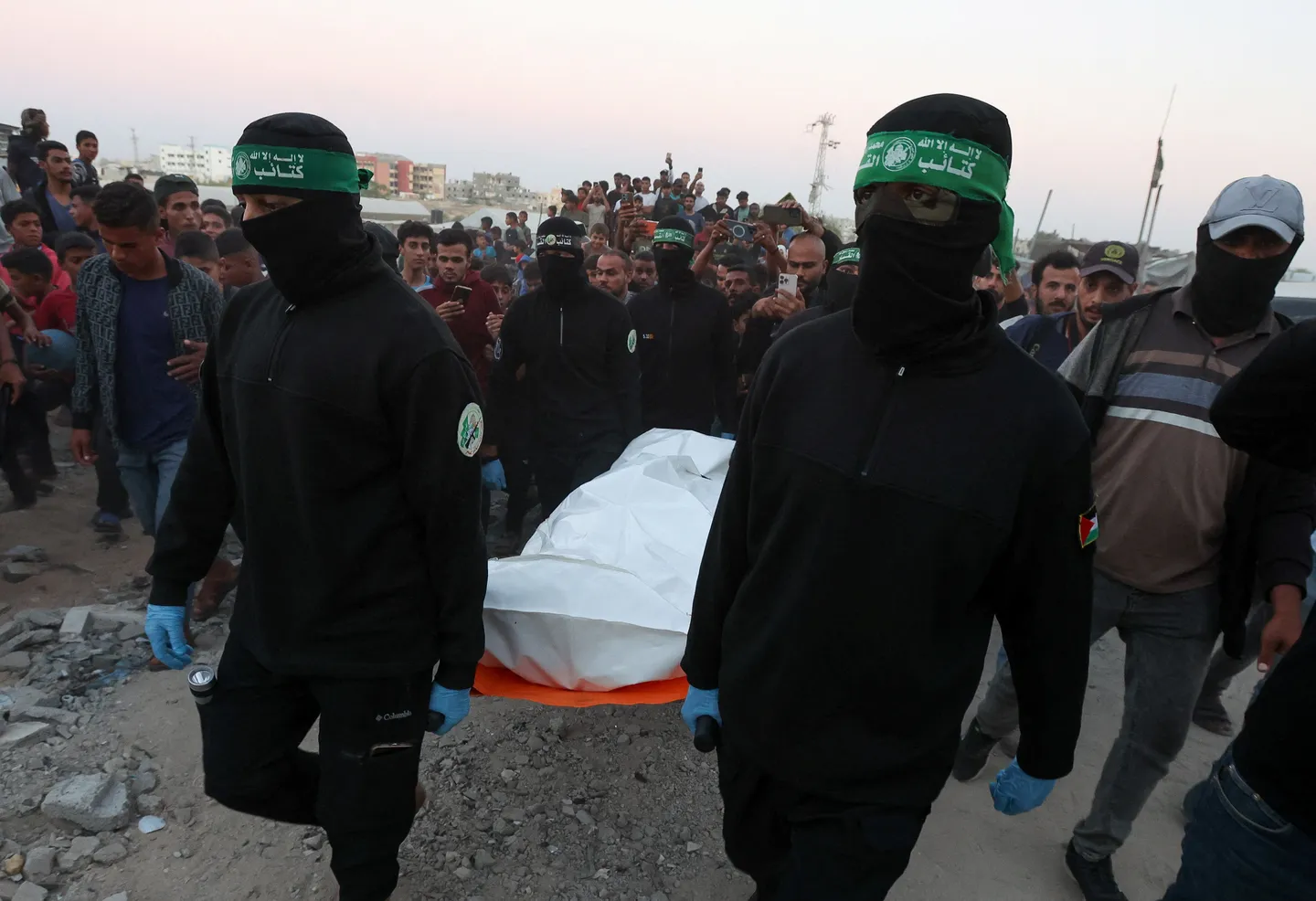 "القسام" تحمّل إسرائيل مسؤولية الاشتباك في رفح وتعلن استعدادها لتسليم جثة الضابط غولدين