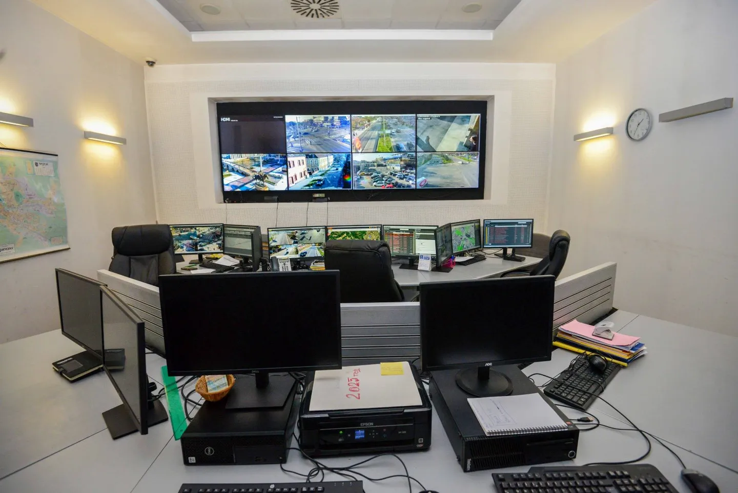 Системот „Безбеден град“ за само 12 часа регистрирал над 65.000 прекршоци