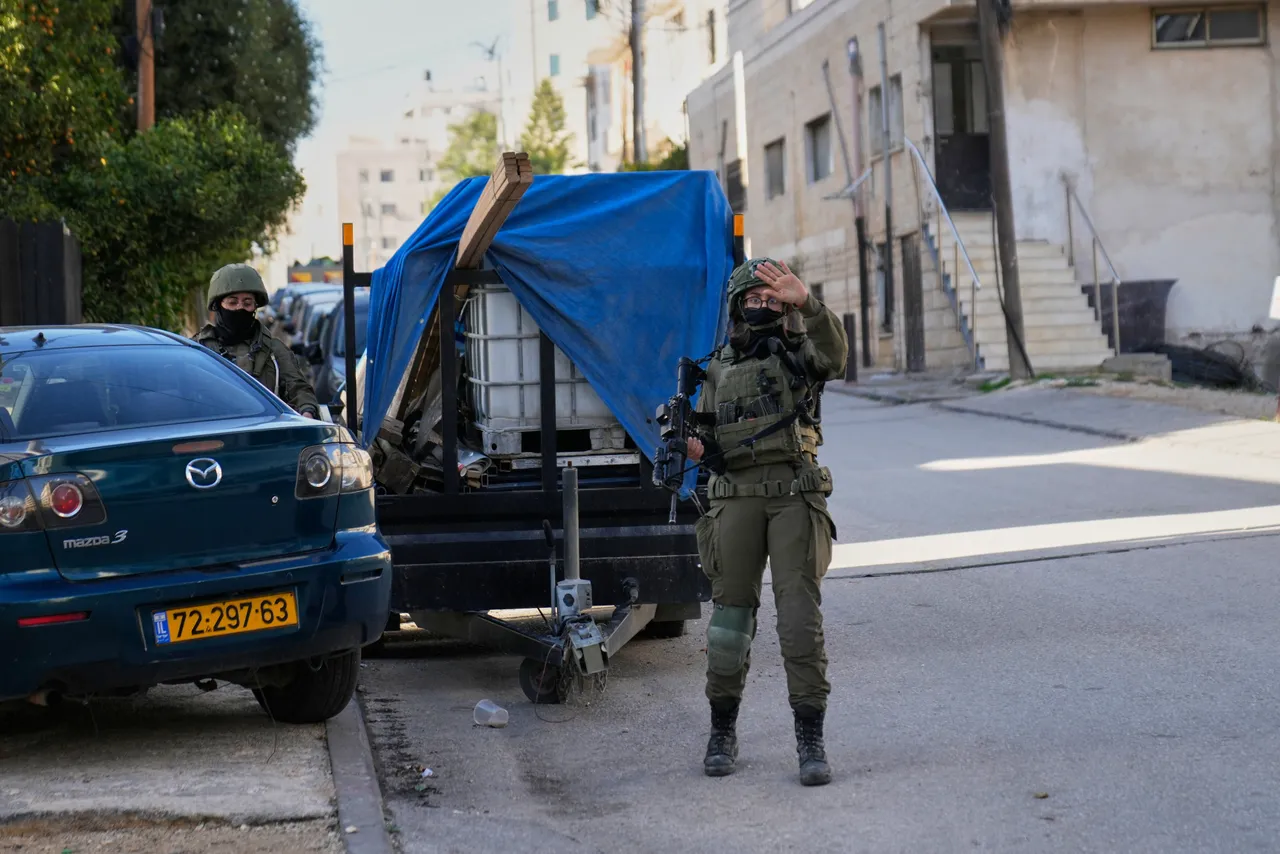 Izraelska vojska napada gradove na Zapadnoj obali, prisilno evakuiše palestinske porodice prije rušenja kuća