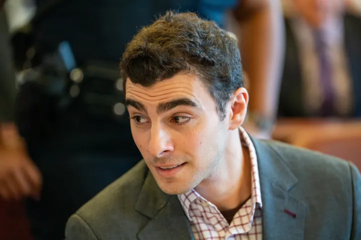 Luigi Mangione returns to court as attorneys seek to toss out key evidence