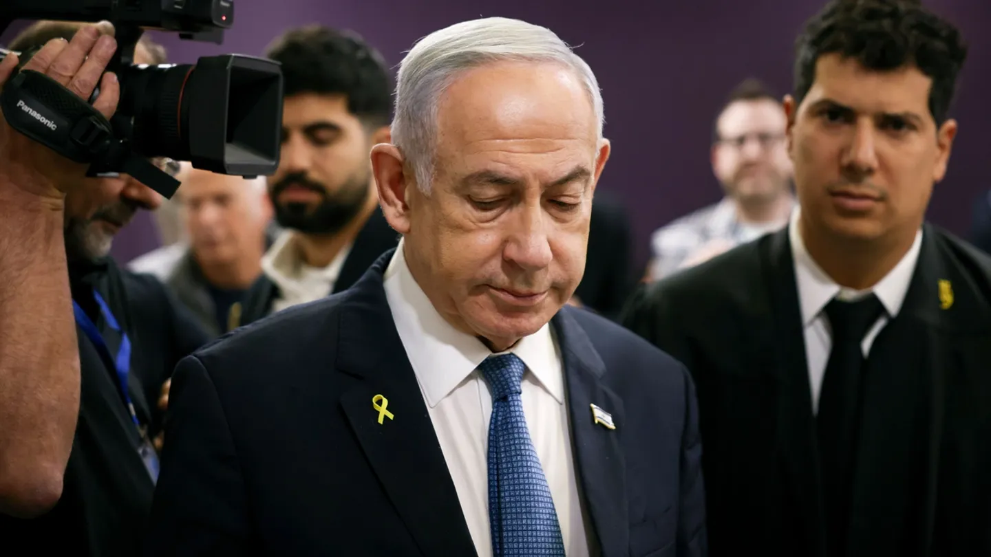 نتنياهو يحضر أولى جلسات المحكمة بعد طلب العفو عن قضايا الفساد