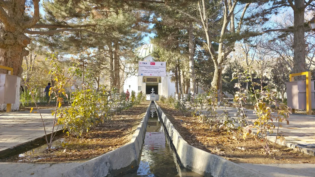 آرامگاه سلطان محمود غزنوی پس از ساماندهی توسط تیکا دوباره به روی بازدیدکنندگان گشوده شد