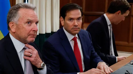 ويتكوف يتوجه إلى موسكو لبحث صيغة سلام بشأن أوكرانيا