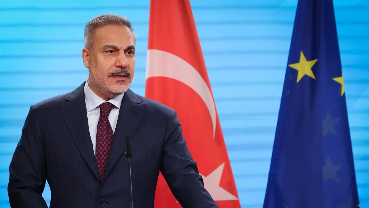 Түркия мүчөлүк арызы үчүн жоопкерчиликти ЕБга жүктөйт жана саясий эрк көрсөтүүгө чакырат