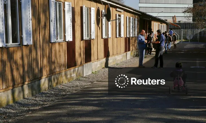 Migrants délinquants maghrébins : l’extrême-droite veut les emprisonner dans leur pays d’origine