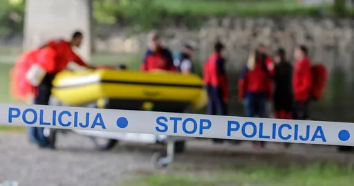 Hrvatska: Prevrnuo se čamac s migrantima na rijeci Savi, najmanje jedna osoba stradala