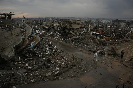 ارتفاع حصيلة شهداء حرب الإبادة في غزة و11 ضحية جراء منخفض "بيرون" الجوي