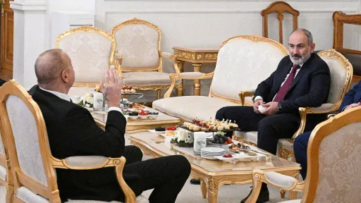 Пашинян Әзербайжанмен ортақ жол картасын жасауға шақырды