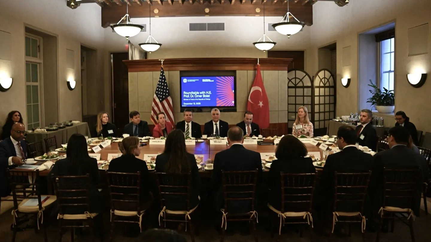 وزير التجارة التركي: اجتماع مثمر مع غرفة التجارة الأمريكية لتعزيز الاستثمار والتبادل التجاري