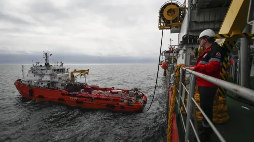 Украина ударила по военным судам РФ в Каспии