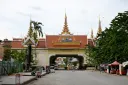 Cambodia shuts all border crossings with Thailand as Bangkok denies Trump truce claim