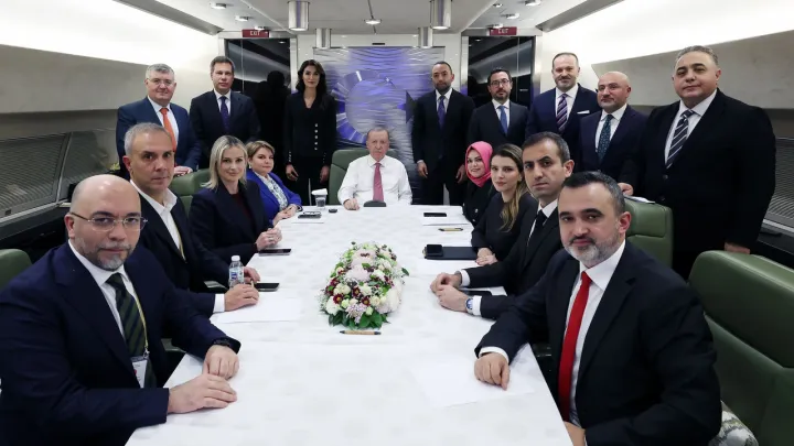 أردوغان: فرص السلام بين روسيا وأوكرانيا ليست بعيدة ونريد رخاء كل السوريين دون تمييز