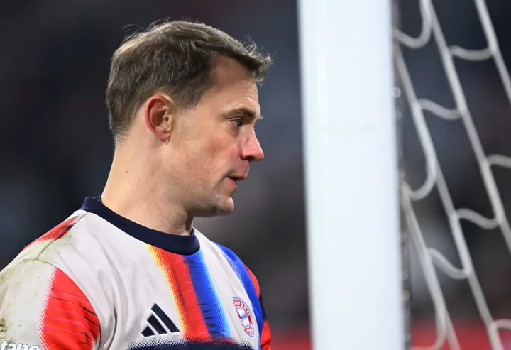 Allemagne: blessé au mollet, le gardien du Bayern Manuel Neuer sur la touche