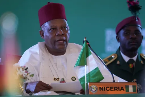 Singa Fire: Nigeria goment, APC governors don donate N8 billion to victims