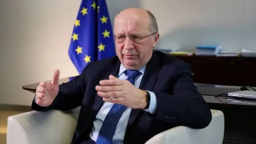 کمیسر دفاعی اتحادیه اروپا: امکان درگیری با روسیه در ۴ سال آینده وجود دارد