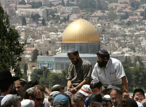 Illegal Israeli settlers storm Al Aqsa Mosque in occupied East Jerusalem to celebrate Jewish holiday